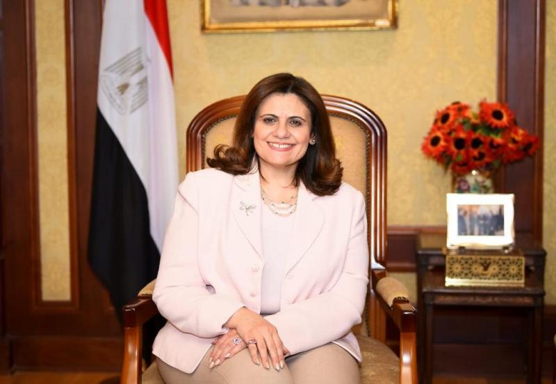 وزيرة الهجرة تعلن الانتقال بشكل دائم للعمل من العاصمة الإدارية الجديدة