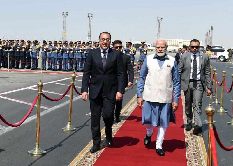 رئيسا وزراء مصر والهند يترأسان جلسة مباحثات رسمية