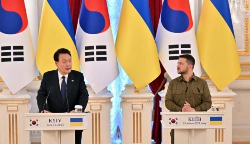 الرئيس الأوكراني ونظيره الكوري
