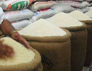 انخفاض أسعار تصدير الأرز الهندي لأدنى مستوى خلال 3 أشهر