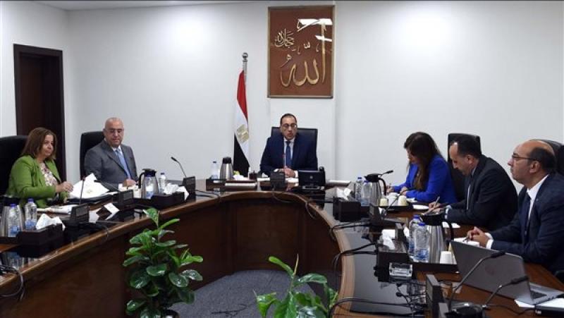 رئيس الوزراء يتابع إجراءات توفير الدعم اللازم لمشروعات سكن كل المصريين