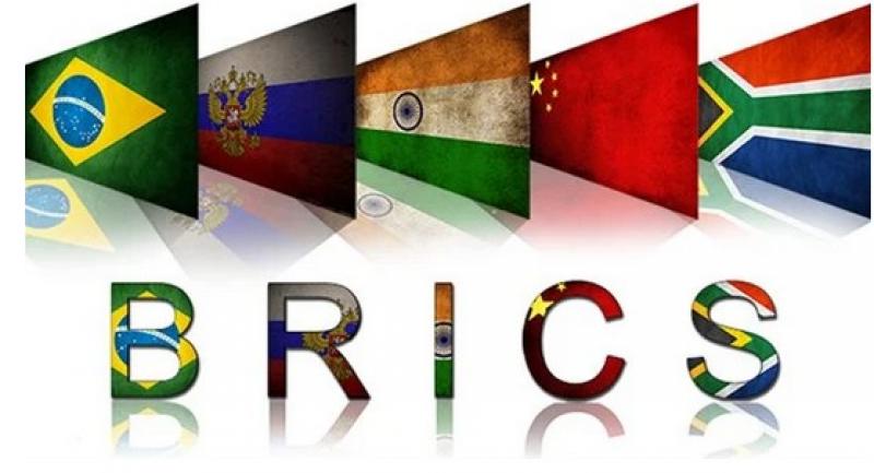 موسكو: دول ”بريكس” الشركاء الاقتصاديين الرئيسيين لروسيا