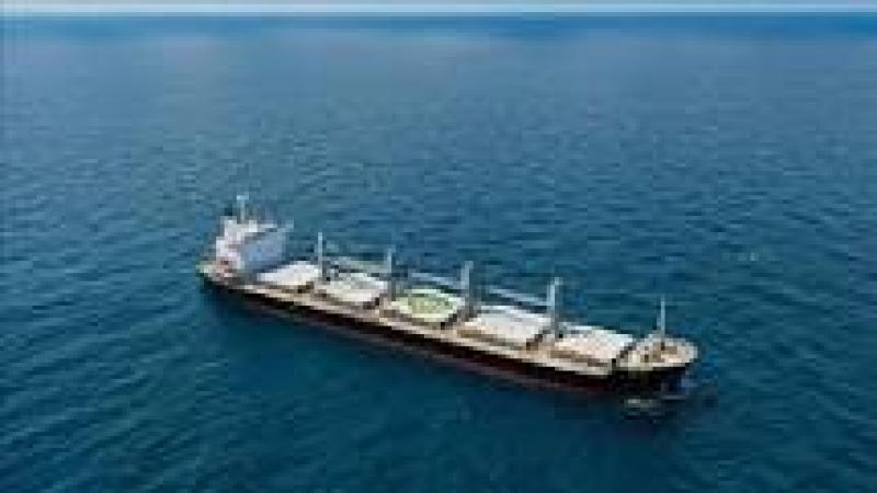 بريطانيا : تعرض سفينة تجارية لحادث في اليمن