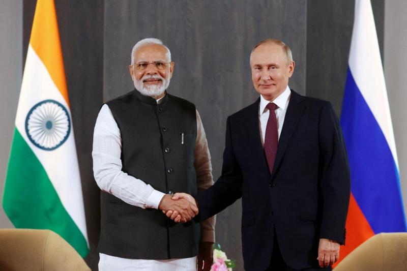 روسيا والهند تبحثان التعاون في الفضاء والطاقة والنقل