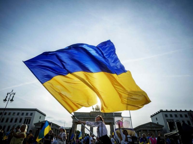السفير الأوكراني: منع حركة نقل البضائع على الحدود مع بولندا طعنة مؤلمة