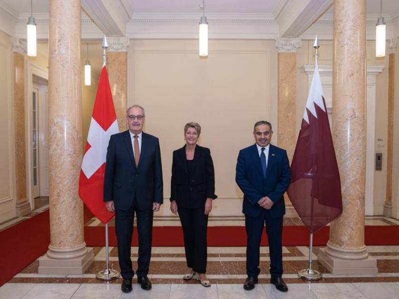 قطر وسويسرا يبحثان تعزيز العلاقات في مجالي الاقتصاد والمالية
