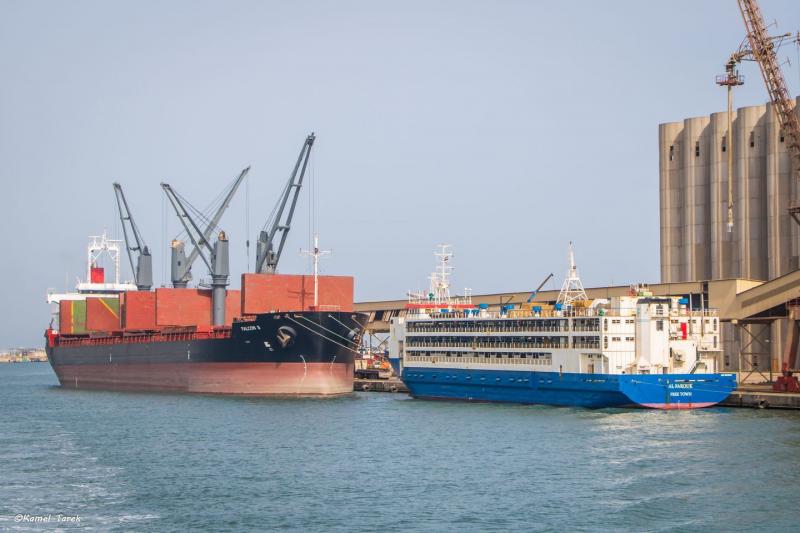 ميناء دمياط: تداول 36 سفينة حاويات وبضائع عامة خلال 24 ساعة