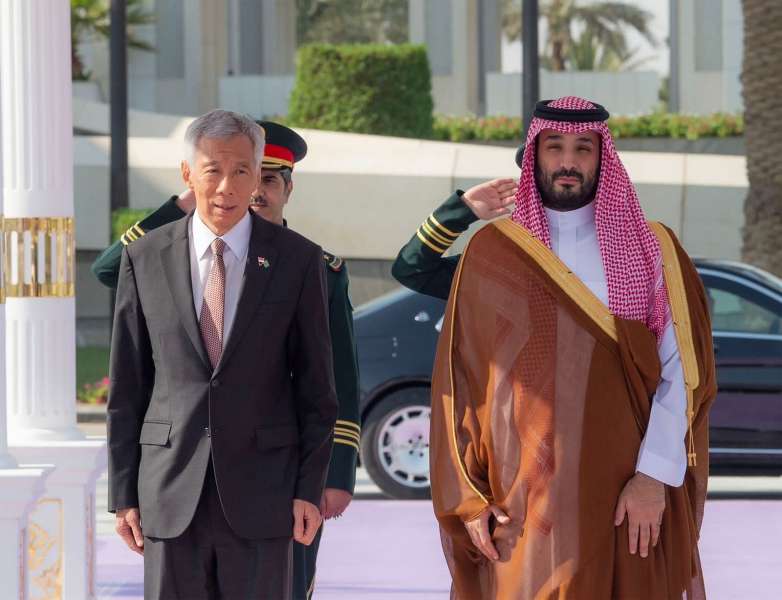 السعودية وسنغافورة يبحثان التعاون الاقتصادي بعدة مجالات