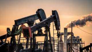 أسعار النفط ترتفع مع ترقب تقرير وكالة الطاقة الدولية الشهري