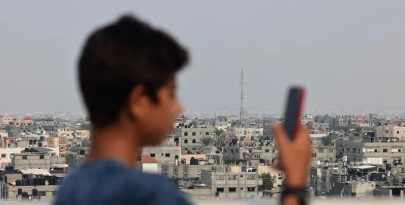تضرر شبكة الاتصالات في قطاع غزة 
