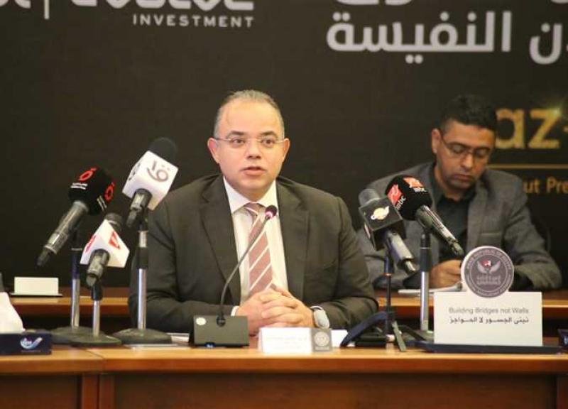 محمد فريد رئيس الهيئة العامة للرقابة المالية -أرشيفية