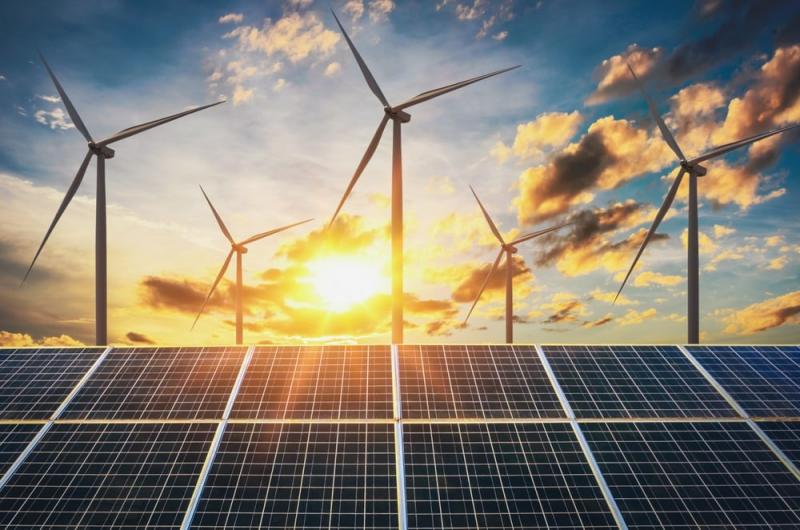 الكويت تؤكد التزامها بالتوسع في إنشاء مشروعات الطاقة المتجددة