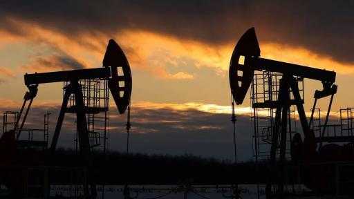 تراجع عدد منصات الحفر الأمريكية لأدنى مستوى في شهر وسط توقعات بانخفاض الإنتاج في 2026