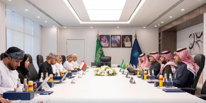أحد لقاءات الوزير العماني في السعودية