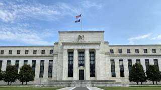 عاجل| الفيدرالي الأمريكي يبقي على معدلات الفائدة دون تغيير