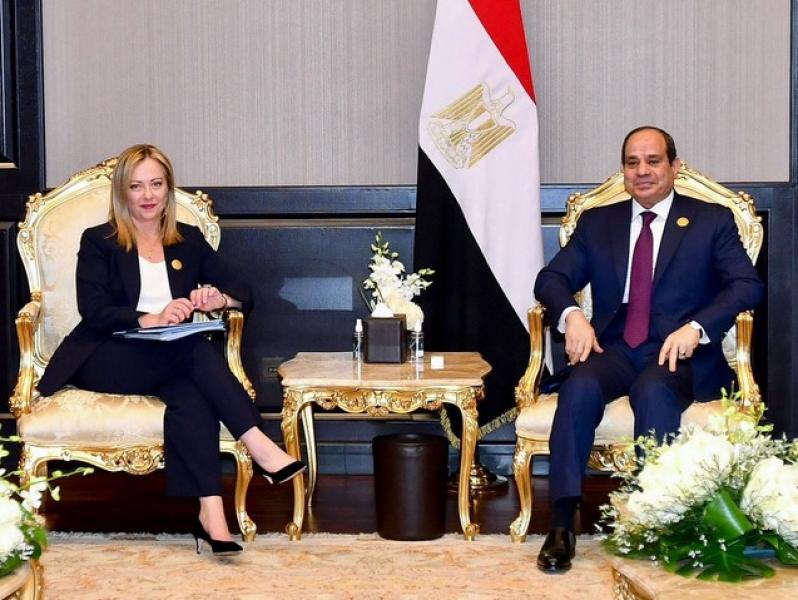 الرئيس السيسي يبحث تعزيز التعاون مع إيطاليا