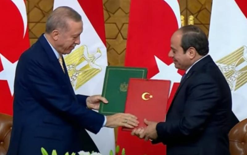 توقيع الإعلان المشترك حول إعادة تشكيل اجتماعات مجلس التعاون الاستراتيجي بين مصر وتركيا