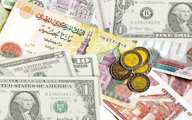 العقود الآجلة للجنيه تتراجع بنسبة 14.5% إلى 57 جنيهًا للدولار