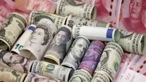 تراجع أسعار العملات بختام تعاملات الأحد.. ما عدا ارتفاع اليورو تراجع أسعار العملات بختام تعاملات الأحد.. ما عدا ارتفاع اليورو