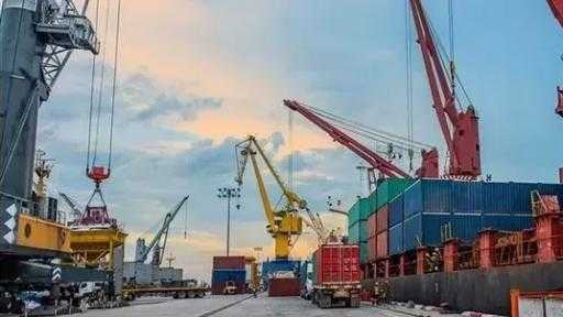 مجلس الوزراء يُوافق على تعديلات قانون الجمارك لتحفيز القطاع الصناعي وتشجيع تجارة الترانزيت