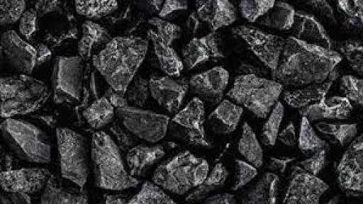 إندونيسيا تخفض السعر القياسي للفحم في النصف الأول من نوفمبر إندونيسيا تخفض السعر القياسي للفحم في النصف الأول من نوفمبر