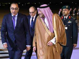 رئيس الوزراء يصل الرياض للمشاركة بالمنتدى الاقتصادي العالمي