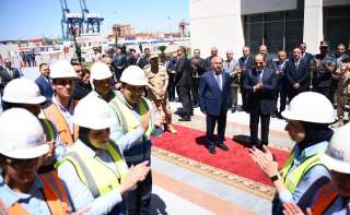 في عيدهم.. الرئيس السيسي يوجه رسالة لعمال مصر