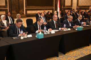 وزير الصناعة: نستهدف إدخال قطاعات جديدة في العلاقات التجارية مع الأردن