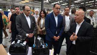 رئيس الوزراء يتفقد مصنع «سب مصر - زهران» للأجهزة والأوانى المنزلية بالإسكندرية