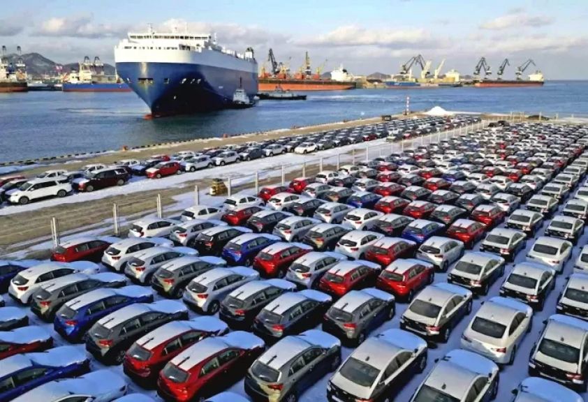 مبيعات السيارات