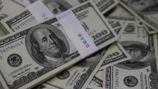 تراجع سعر الدولار اليوم الثلاثاء بمستهل التعاملات.. الأخضر بكام