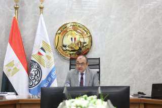 وزير قطاع الأعمال العام: انتهاء جميع مراحل تطوير شركات الغزل والنسيج خلال أبريل المقبل
