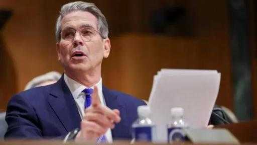 بيسنت: أمريكا لديها أموال وفيرة للحرب مع إيران بيسنت: أمريكا لديها أموال وفيرة للحرب مع إيران