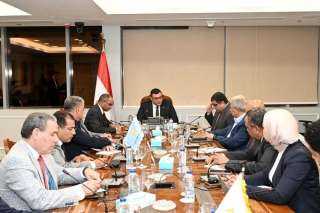 وزير الإسكان يشدد علي أهمية توطين الصناعة فى مجال مشروعات المياه والصرف