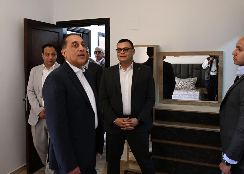 جولة رئيس الوزراء