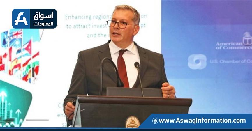 كريم بدوي وزير البترول