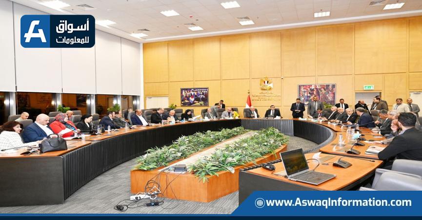وزير الإسكان يعقد اجتماعه الدورى مع أعضاء البرلمان بمجلسيه النواب والشيوخ