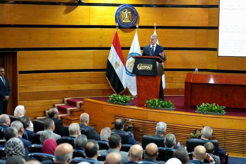 وزير البترول