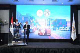 وزيرا الاستثمار والمالية يعلنان تفاصيل البرنامج الجديد لرد أعباء الصادرات