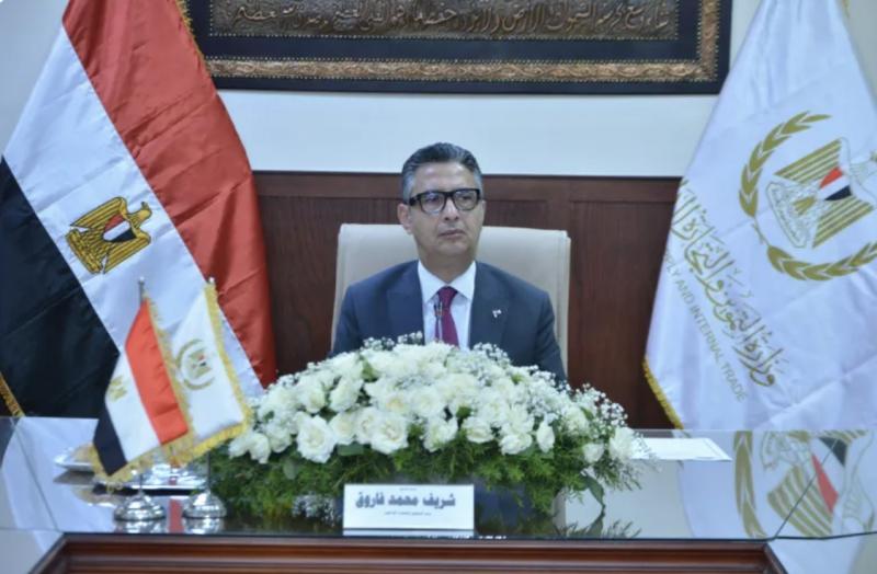 وزير التموين