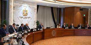 رئيس الوزراء: البنك المركزي لن يخفض الفائدة إلا بتراجع نسبة التضخم وهذا دور رجال الصناعة