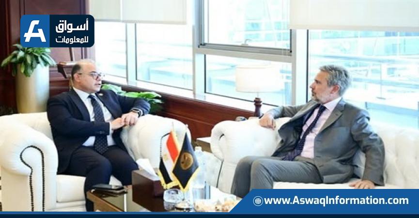 رئيس الرقابة المالية يلتقى السفير الإيطالى لتعزيز الاستثمارات الإيطالية