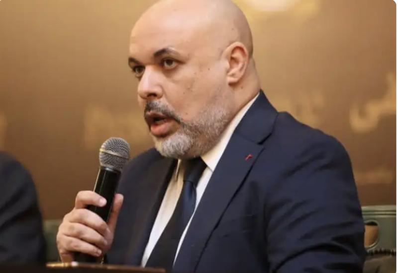 رئيس شعبة المعادن الثمينة
