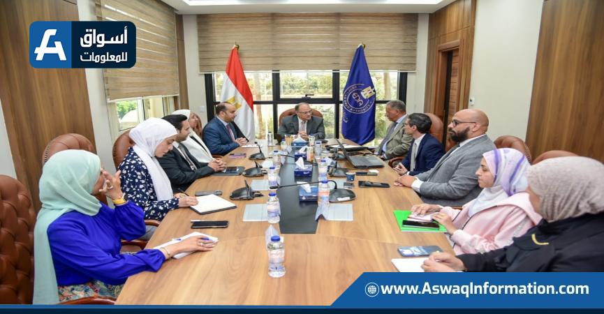 رئيس هيئة الدواء يبحث مع ”إنفورما” محاور المشاركة وإبراز التجربة المصرية في صناعة الدواء