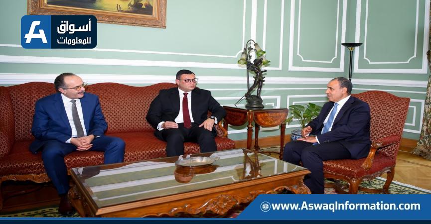 وزير الخارجية يستقبل وزير الإسكان للتنسيق حول دعم الروابط مع أفريقيا