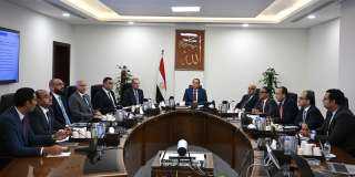 رئيس الوزراء يُتابع إجراءات إطلاق المنصة الإلكترونية لتصدير العقار