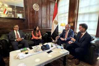 شركات بريطانية تستهدف إقامة مراكز لوجستية للتصدير إلى الدول التي تربطها بمصر اتفاقيات تجارية