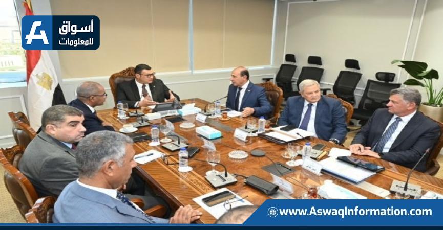 وزير الإسكان يتابع مستجدات تدشين منصتين لتنظيم السوق العقارية وتصدير العقار المصرى