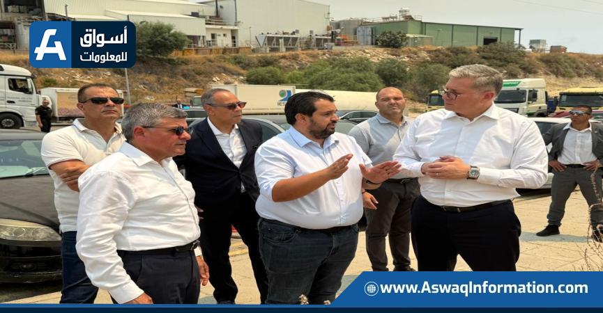 وزير البترول خلال زيارته لجزيرة قبرص