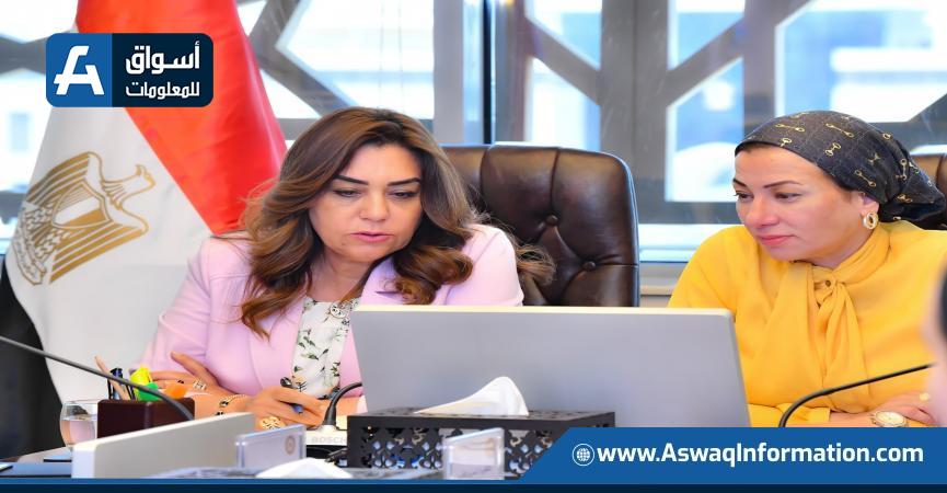 منال عوض تجتمع بالرئيس التنفيذي لجهاز تنظيم وإدارة المخلفات